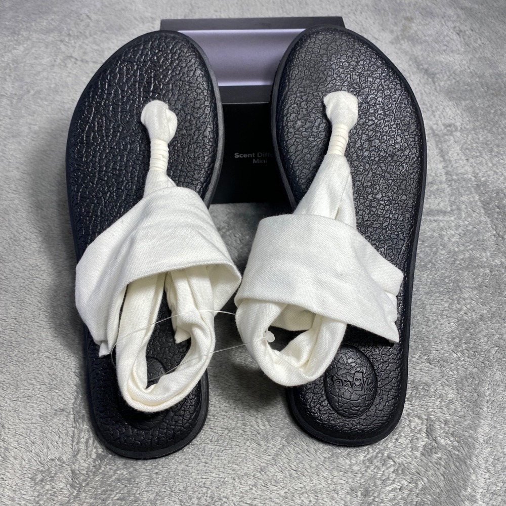 Sanuk Sandals Women's 8 White Yoga Sling 2 SWS10001 Knit Wrap Yoga Mat Footbed